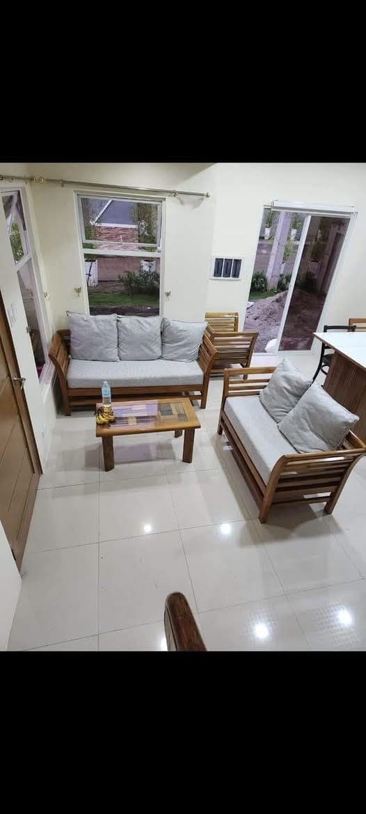 For rent Townhouse @ Velmiro Uptown CDO - photo 1