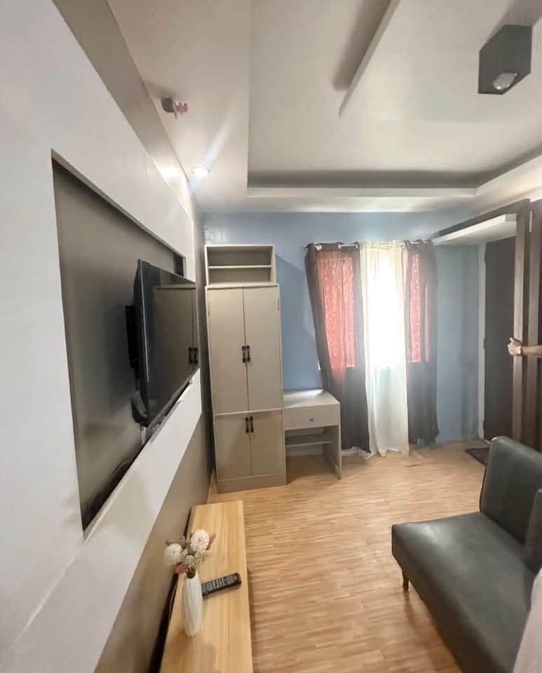 CONDO FOR RENT (Studio Type) - photo 1