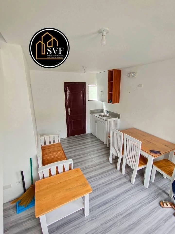 2 storey Townhouse for Rent! - photo 1