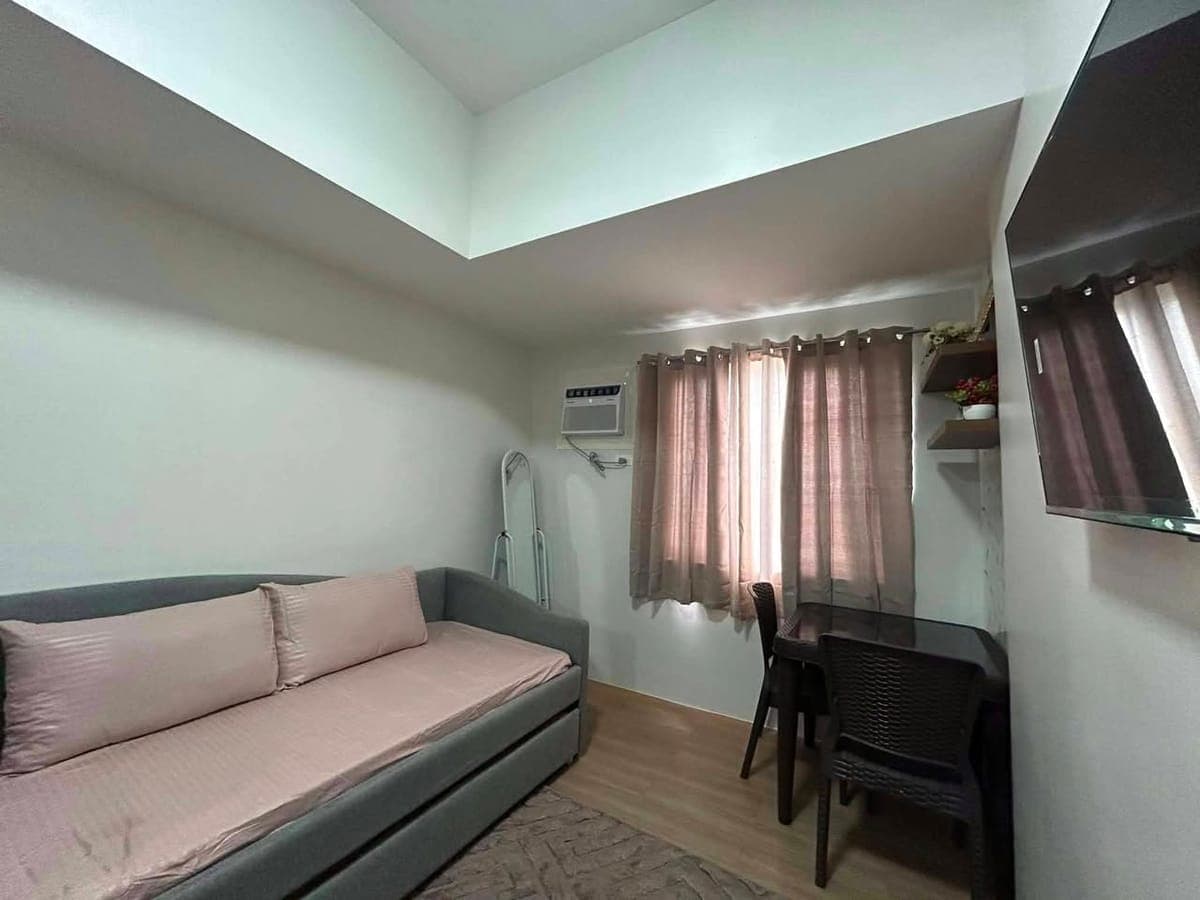Condo for Rent @ The Loop near Limketkai - photo 1