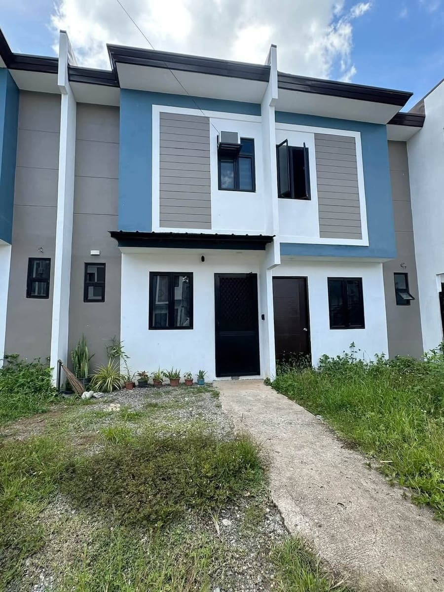 🏡 FULLY FURNISHED HOUSE FOR RENT! 🤍 - photo 1
