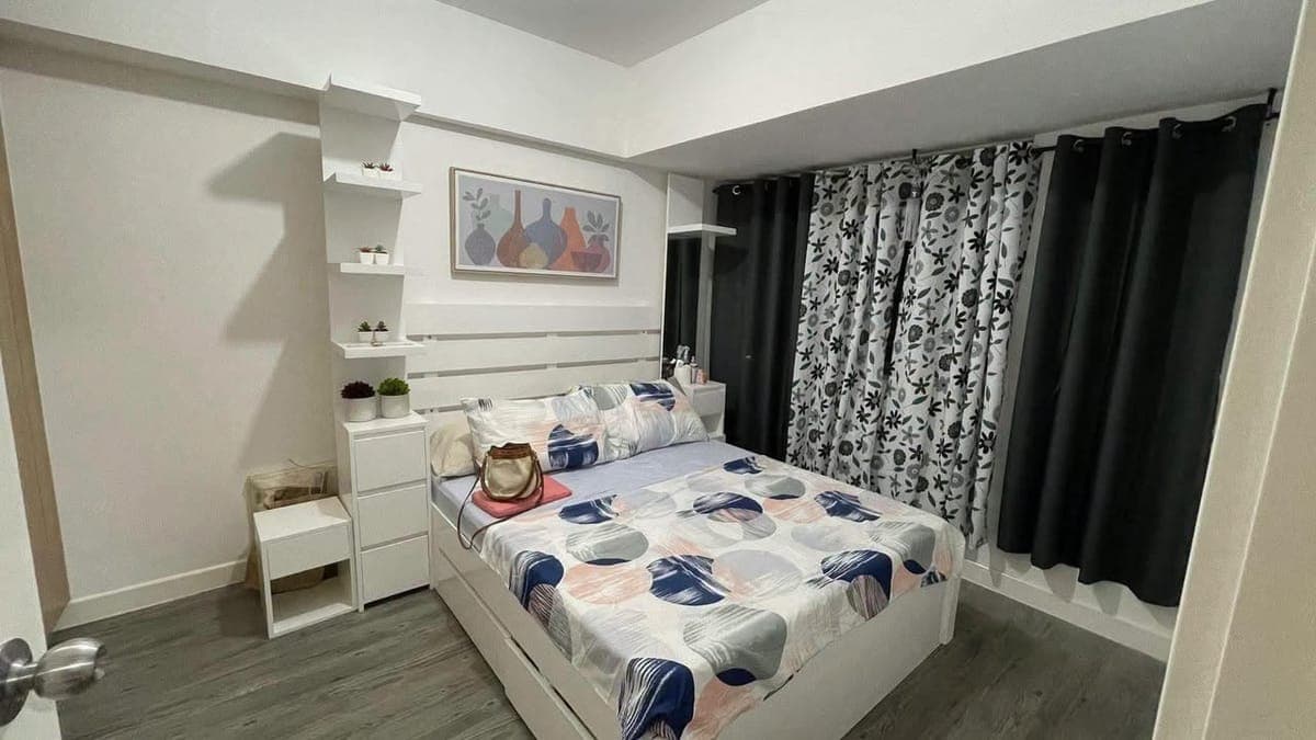 For Rent - photo 1