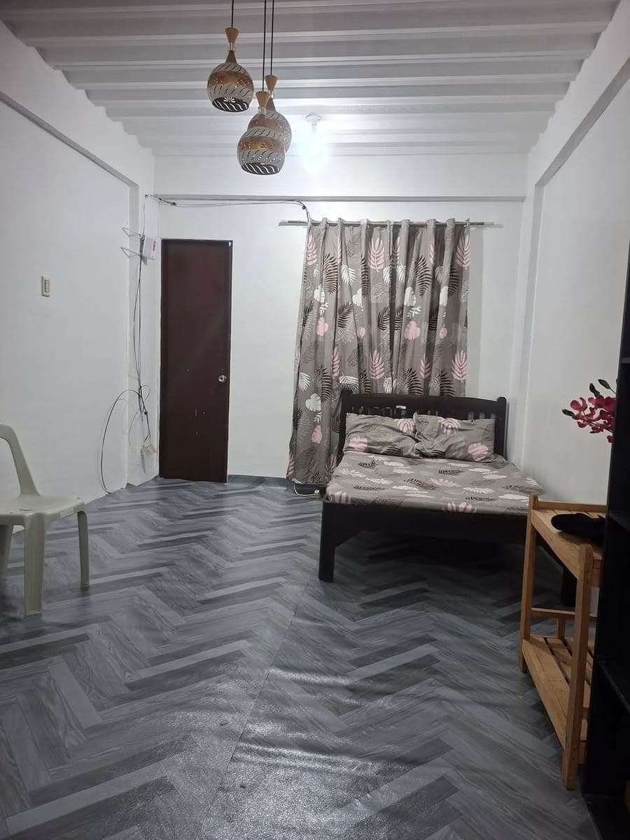 Affordable studio type condo for rent - photo 1
