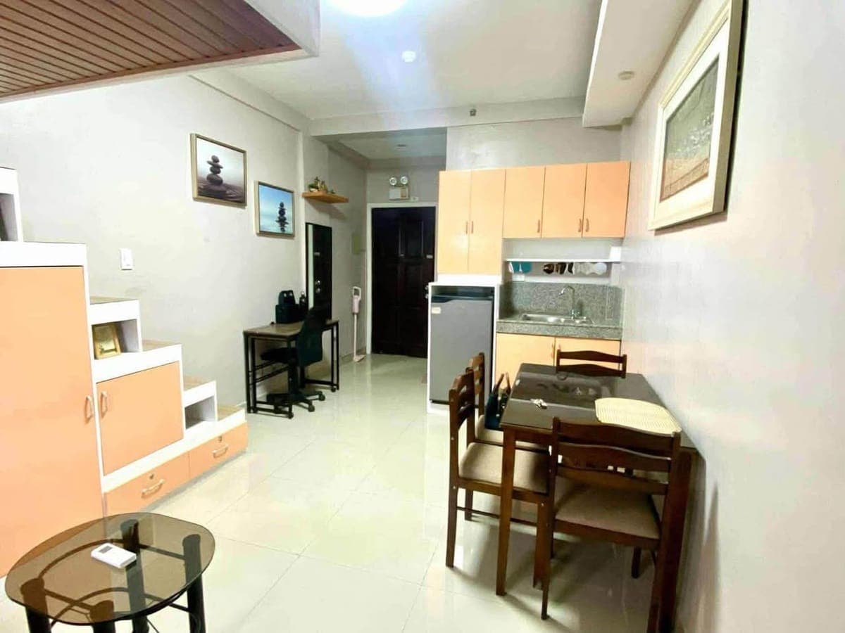 CONDO FOR RENT - photo 1