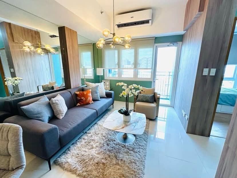 FOR LEASE - photo 1