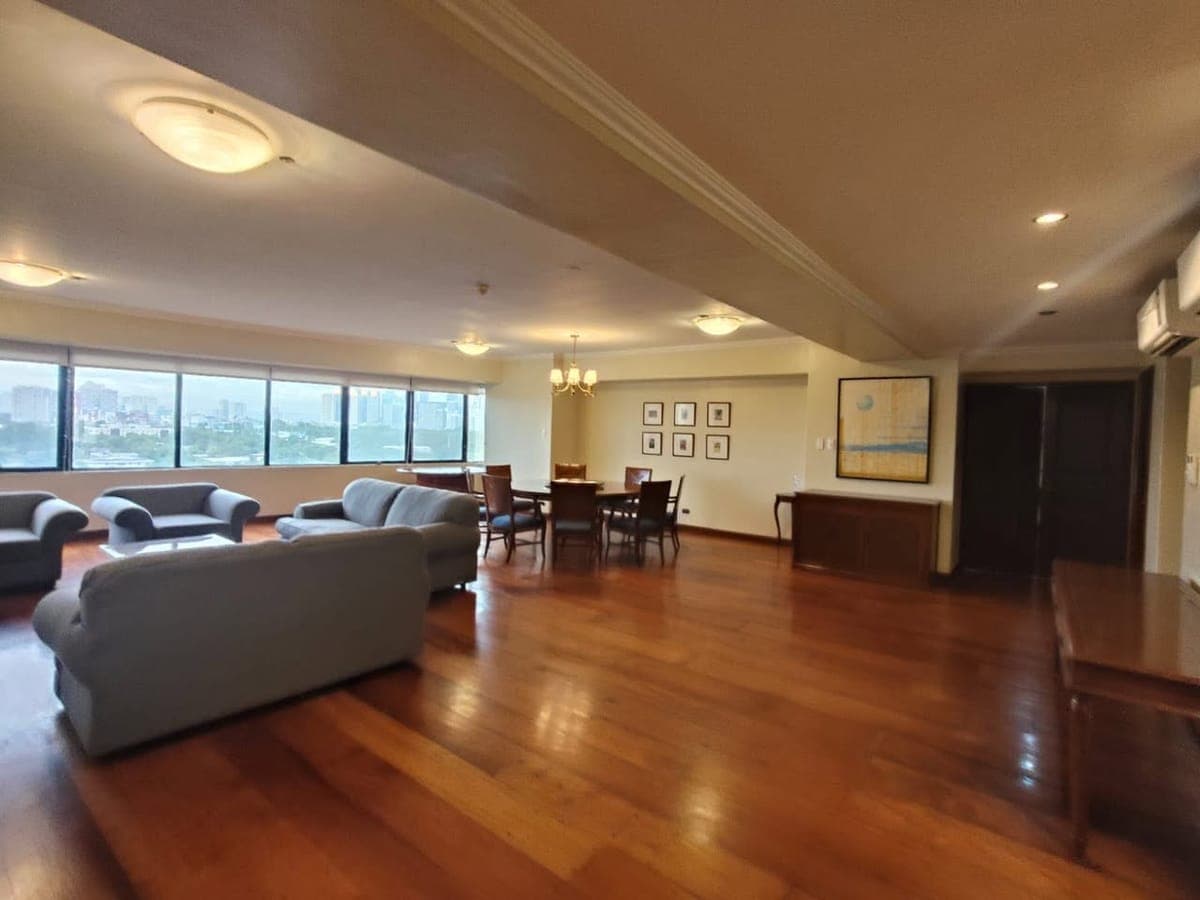 For Rent: Pacific Plaza Makati, on Ayala Avenue. - photo 1
