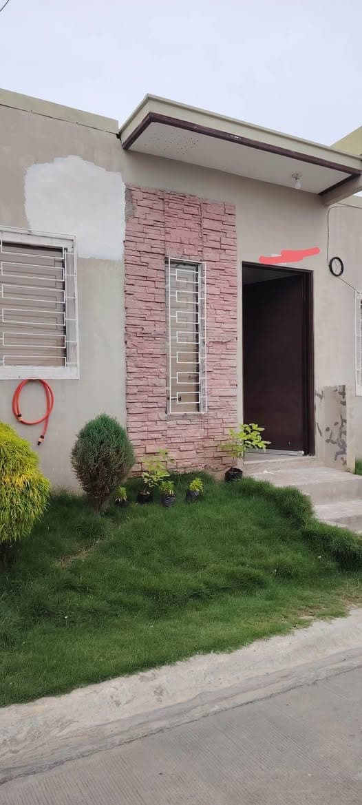 Available house/pad/apartment for rent.. - photo 1
