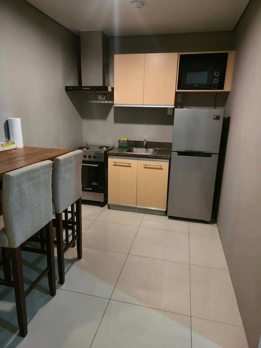 FOR RENT | 1-BEDROOM UNIT IN BGC, TAGUIG - photo 1