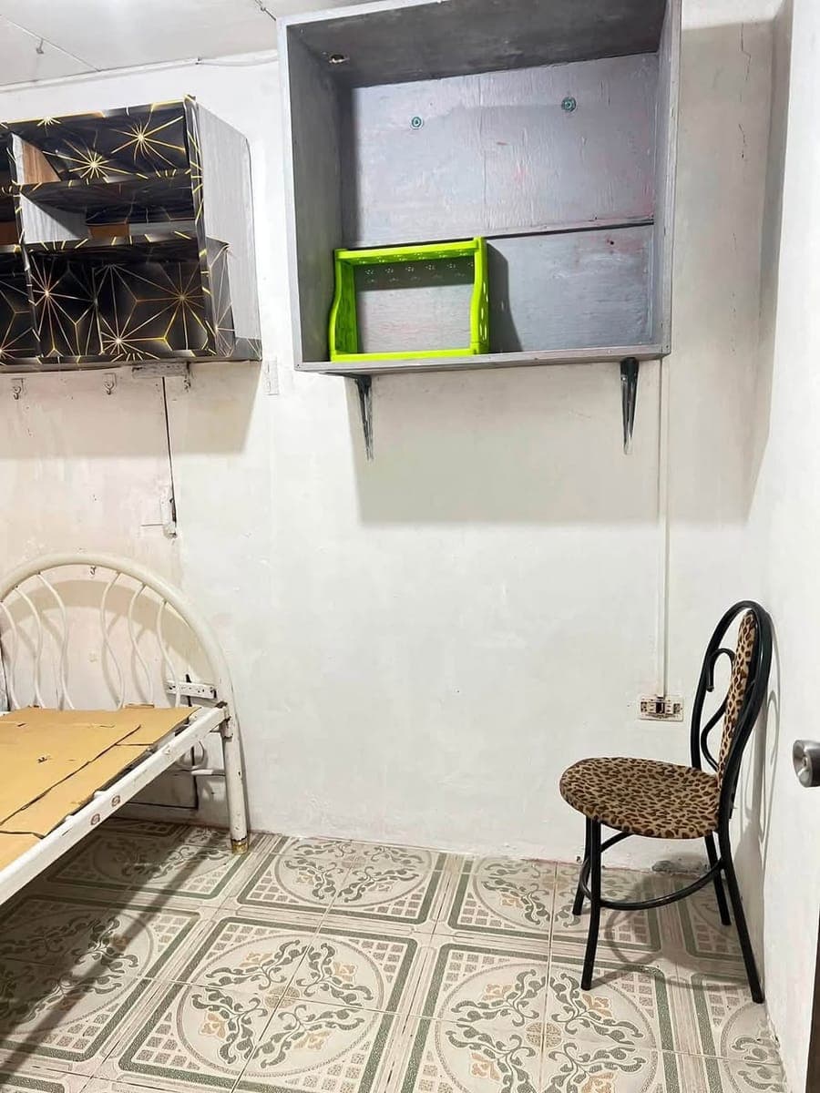 ROOM FOR RENT - photo 1
