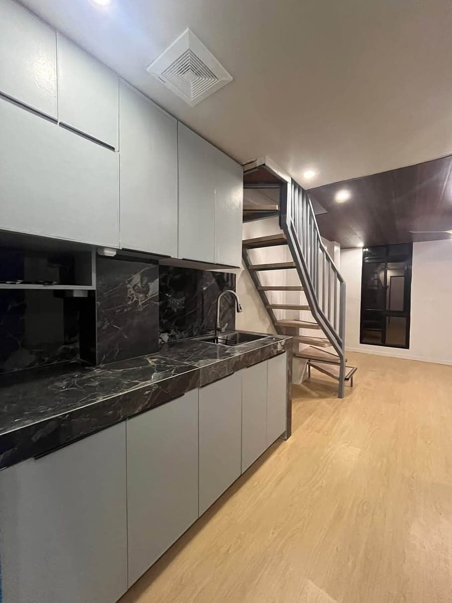 🏡 NEWLY BUILT ELEGANT 2-BEDROOM CONDO-TYPE APARTMENT FOR RENT - photo 1