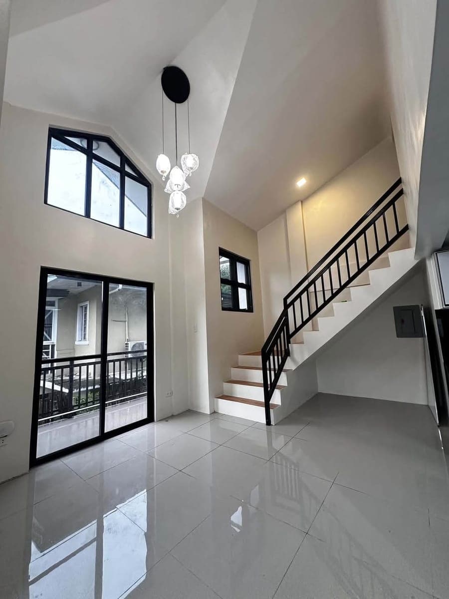 🏡 BRAND-NEW APARTMENT FOR RENT – PROJECT 6, QUEZON CITY - photo 1