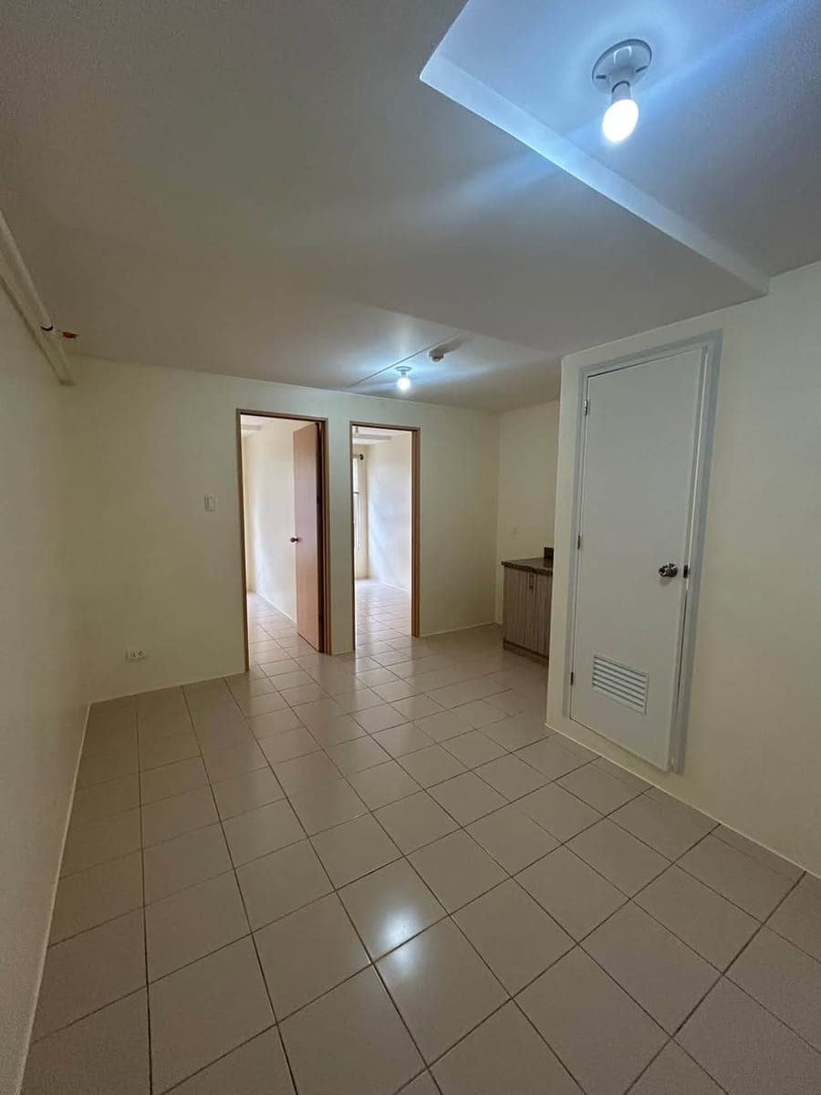 CONDO FOR RENTโผ๏ธ - photo 1