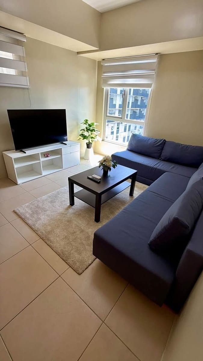 ๐๏ธ FOR RENT | FULLY FURNISHED 2BR CONDO โ BGC - photo 1