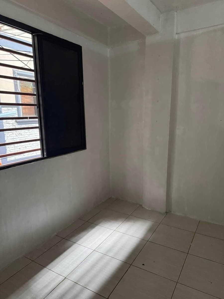 Apartment Unit !!! - photo 1