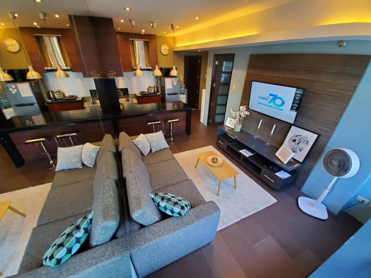 🏠 FOR RENT: SEIBU TOWER, BGC - photo 1