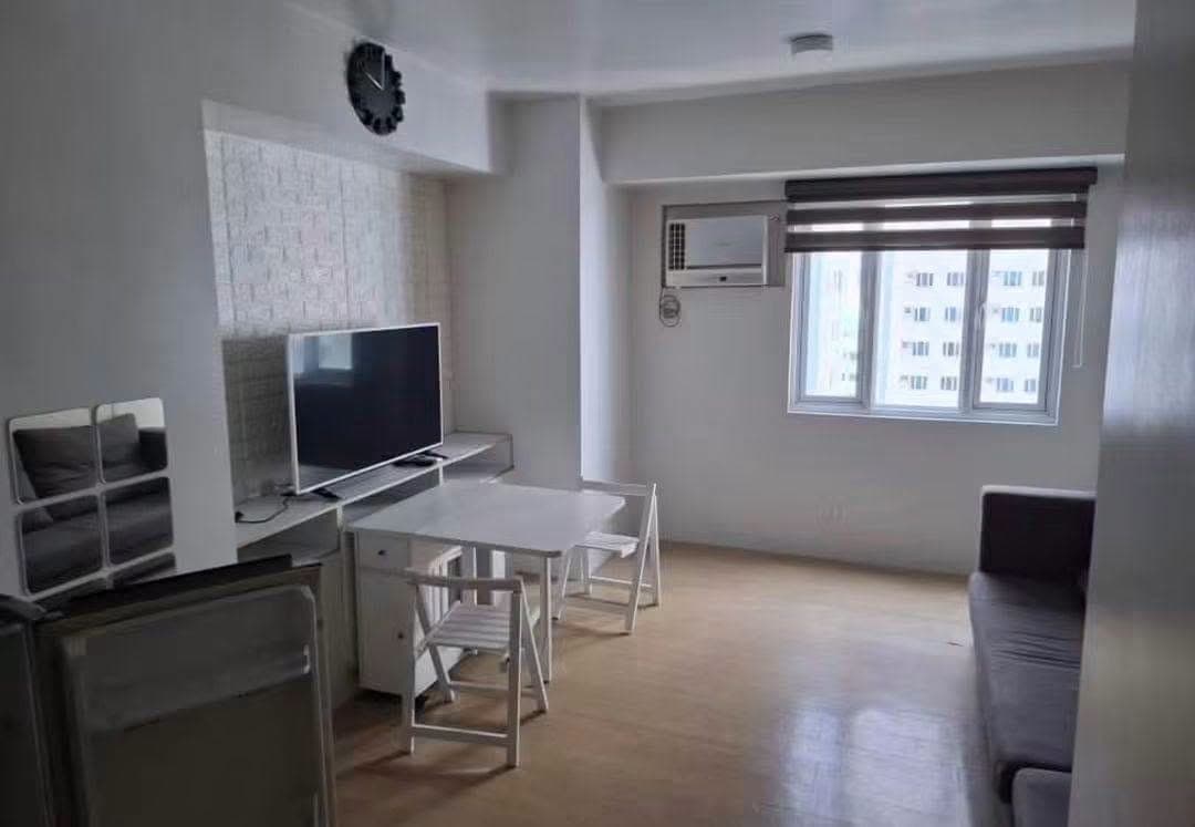 CONDO FOR RENT MPlace Condominium β Tower D - photo 1