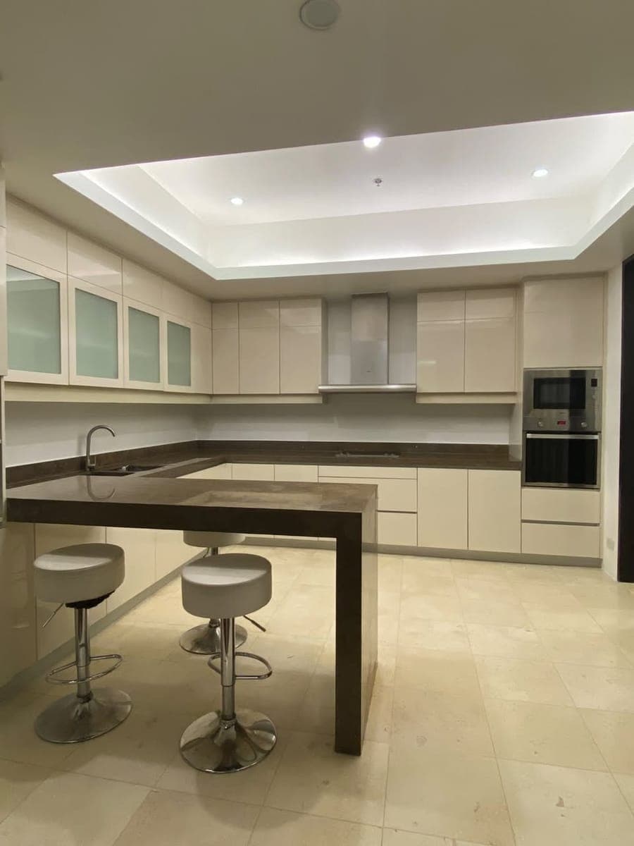 FOR RENT: - photo 1