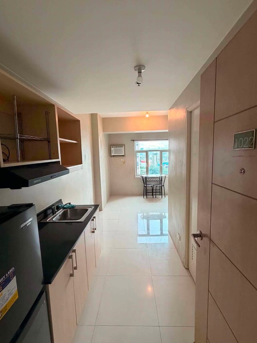 Condo Studio Unit for rent: - photo 1