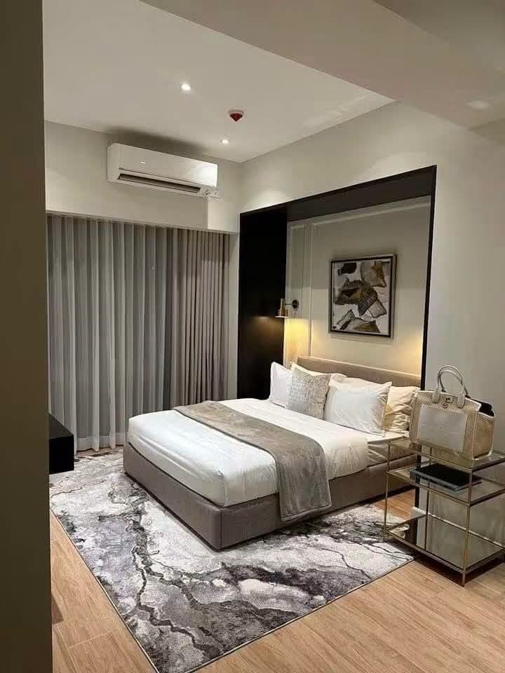 3 Bedroom with 2 Balconies For Lease in Albany Luxury Residences, Mckinley West, Taguig City - photo 1