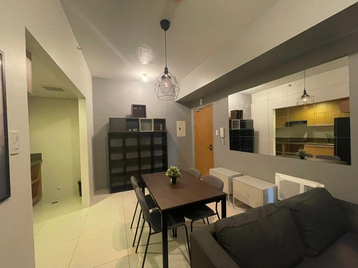 🏙️ FOR RENT: Fully Furnished 1BR Unit – Time Square West, BGC - photo 1