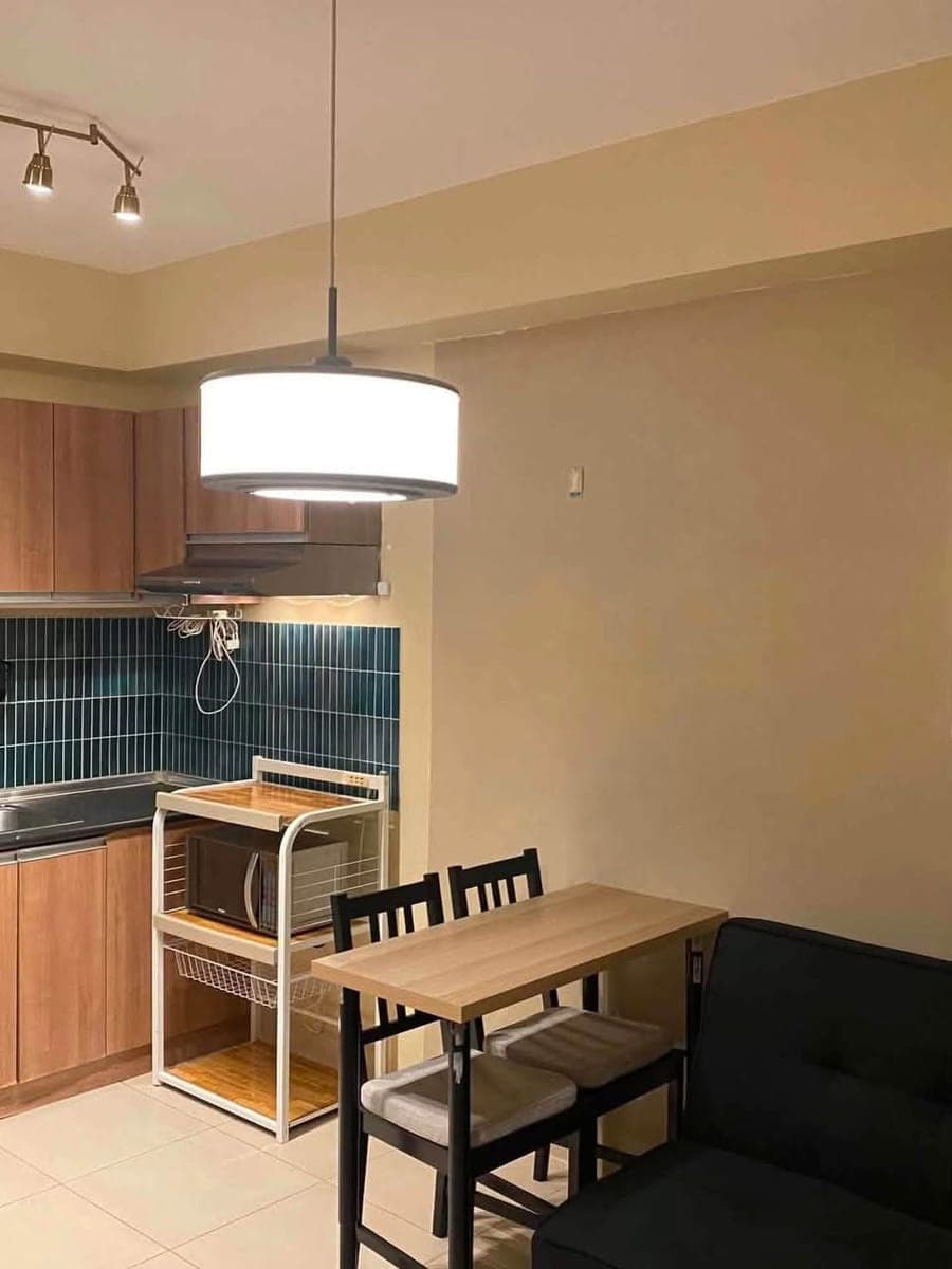 FOR RENT 1BR IN AVIDA ASTEN, MALUGAY ST. MAKATI CITY - photo 1