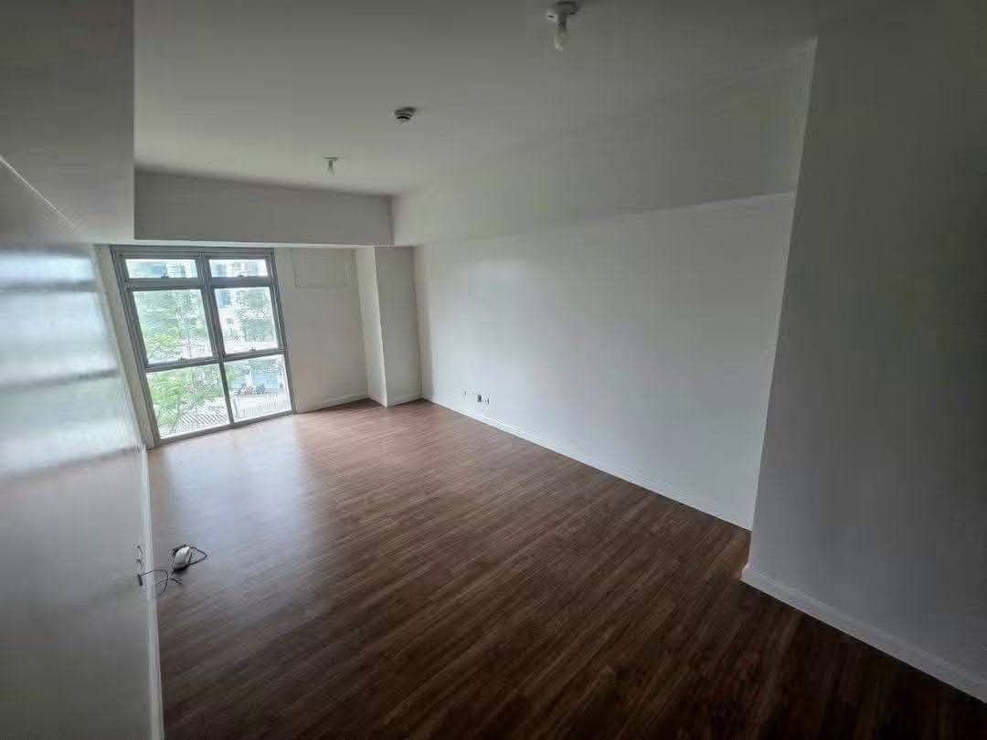 FOR RENT / FOR LEASE - photo 1
