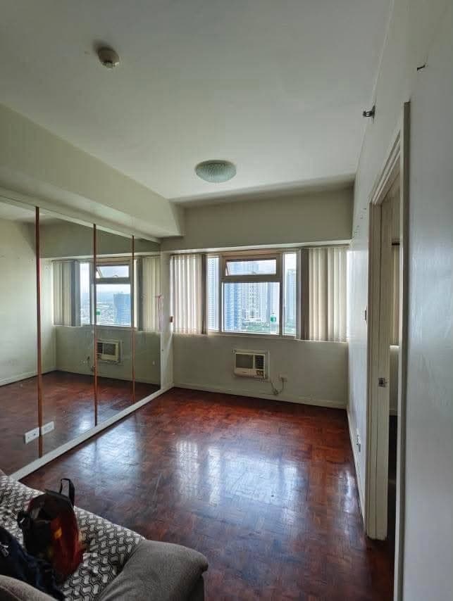 ๐ BGC | Condo for Rent - photo 1