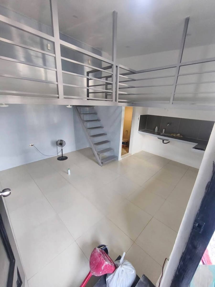 Room for Rent - photo 1