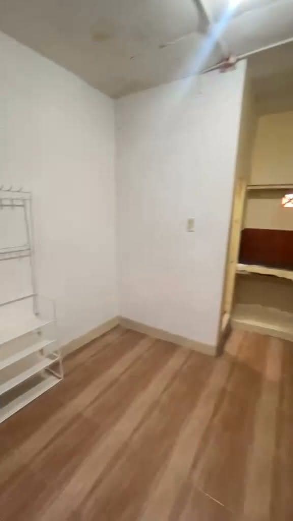 ROOM FOR RENT - photo 1