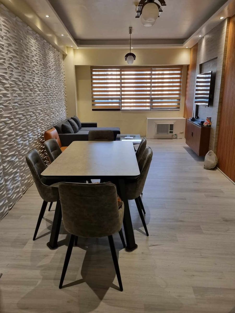 For Rent: Fully Furnished 2BR Unit with Parking at ICON Residences, BGC - photo 1