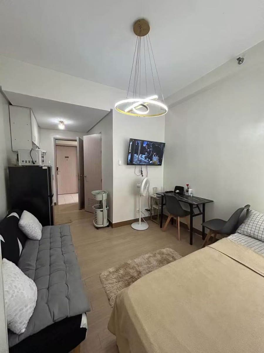 RUSH CONDO FOR RENT – SMDC TREES RESIDENCES - photo 1