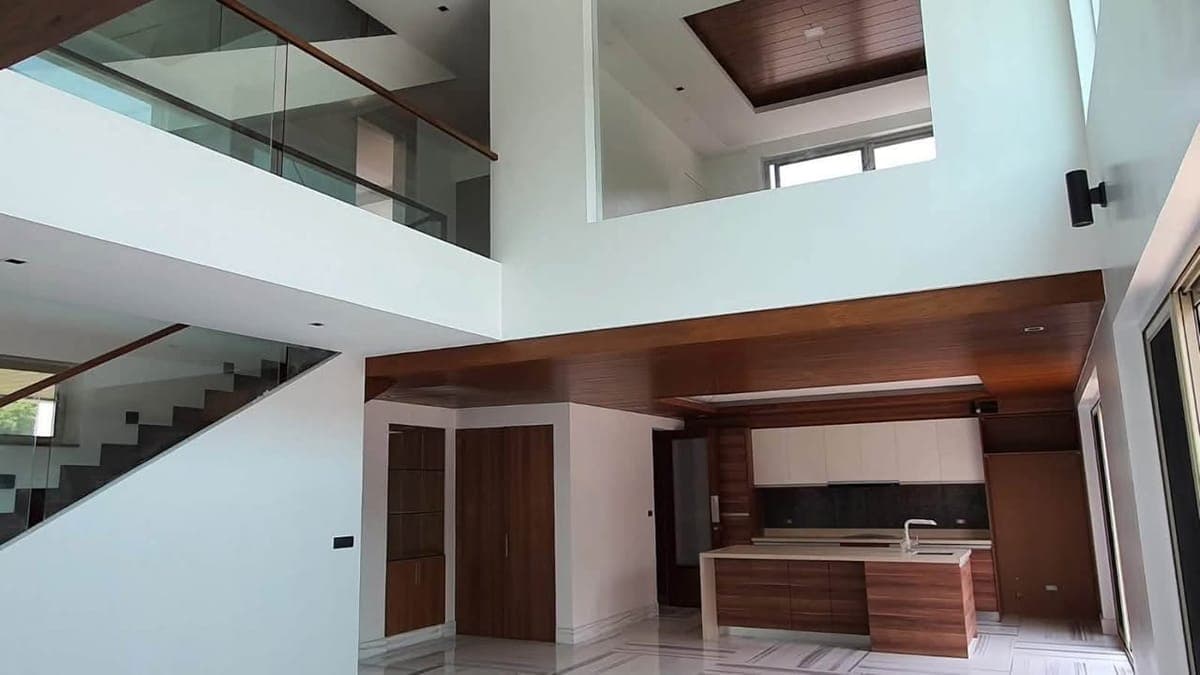FOR RENT - photo 1