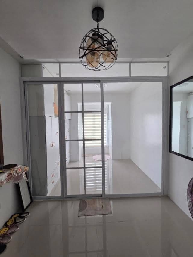 FOR RENT BESIDE MRT KAMUNING - photo 1