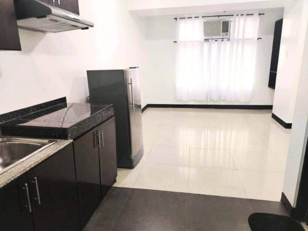 For Lease! Manhattan Parkway Residences, Cubao Quezon City - photo 1