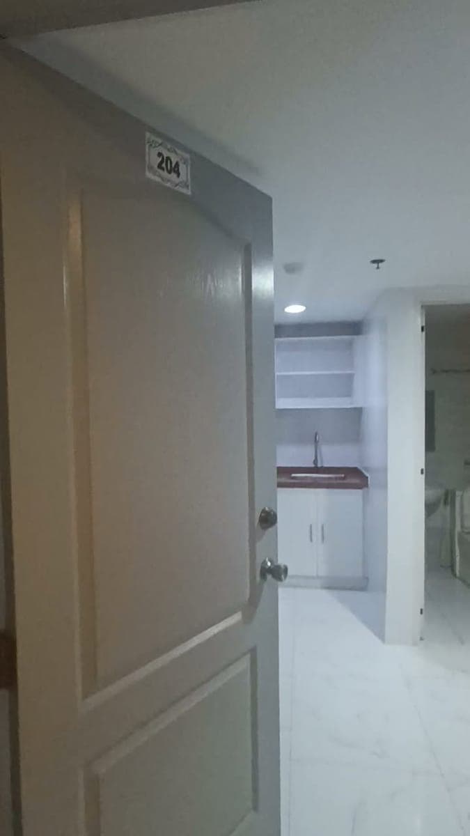 Unit for Rent ‼️ - photo 1