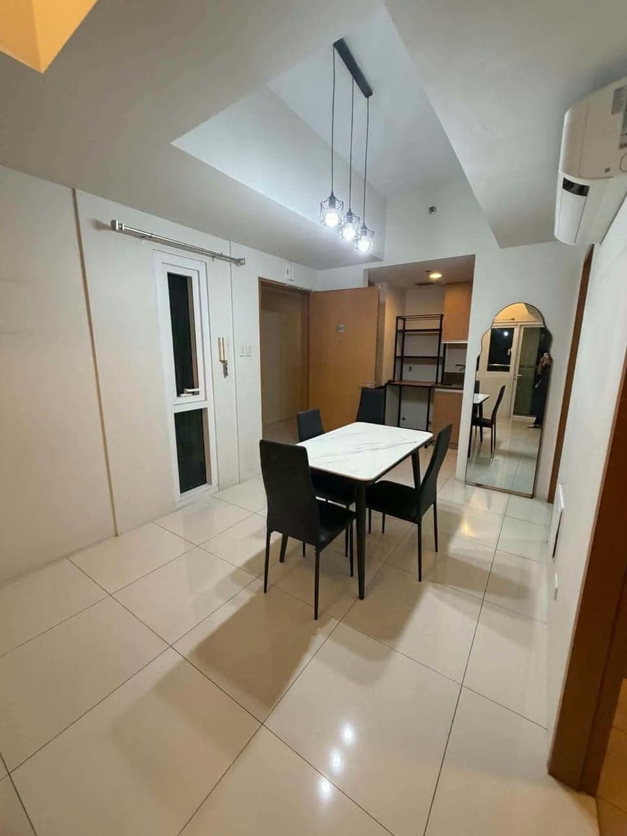 For Rent 2BR in Madison Park West BGC (ER1812) - photo 1