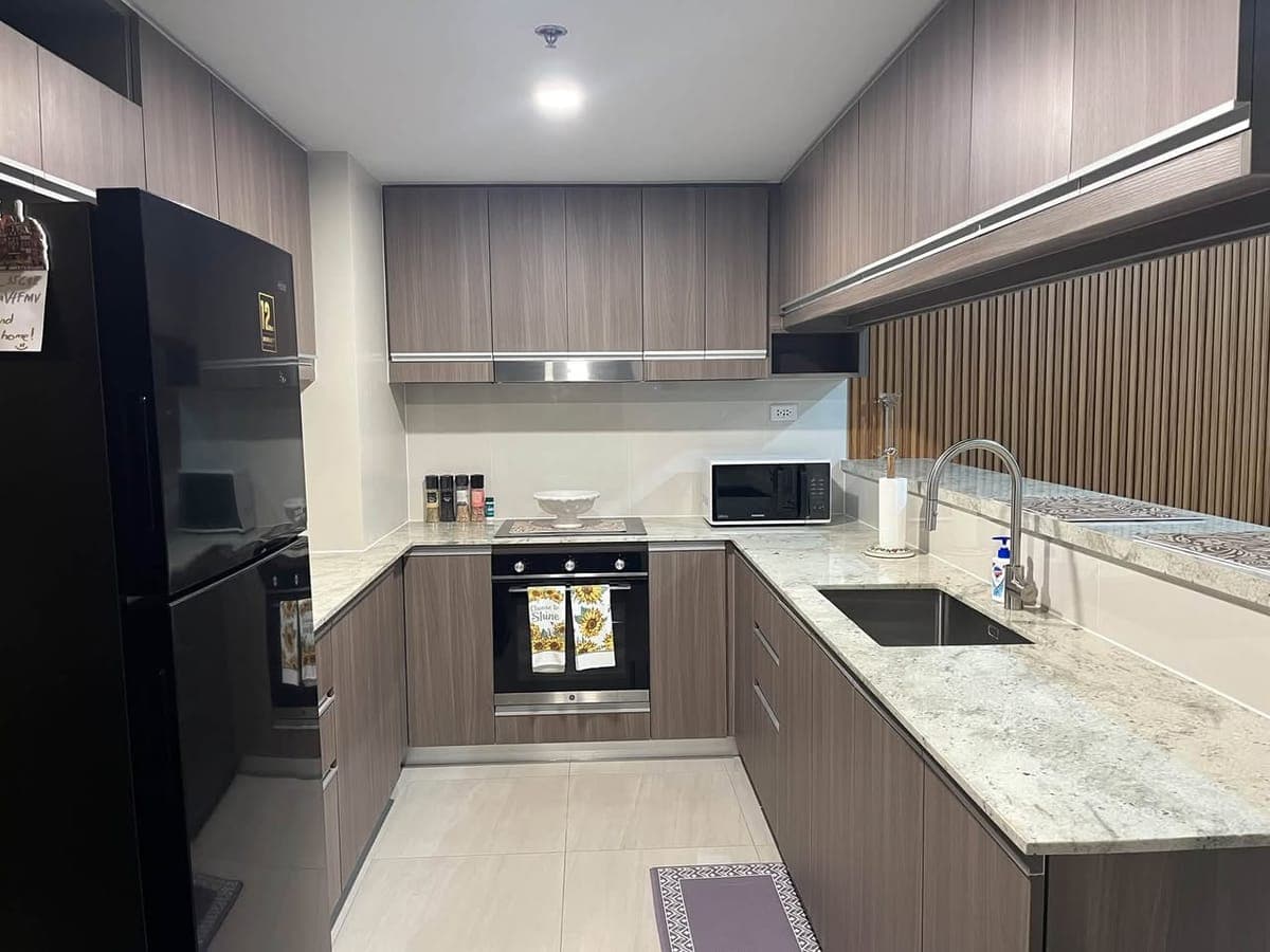 For rent - Park Mckinley West - photo 1
