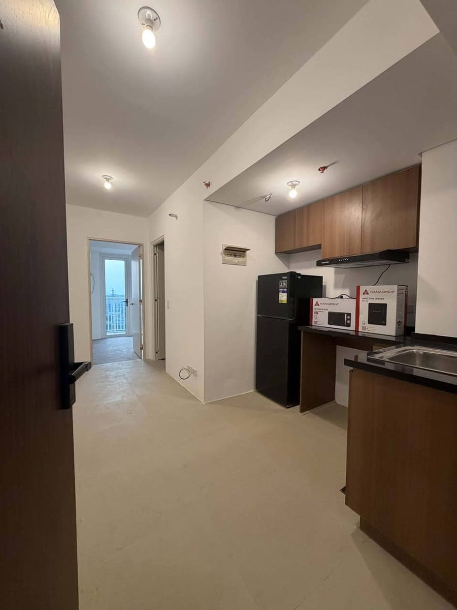 BRAND NEW CONDO UNIT FOR RENTโ - photo 1