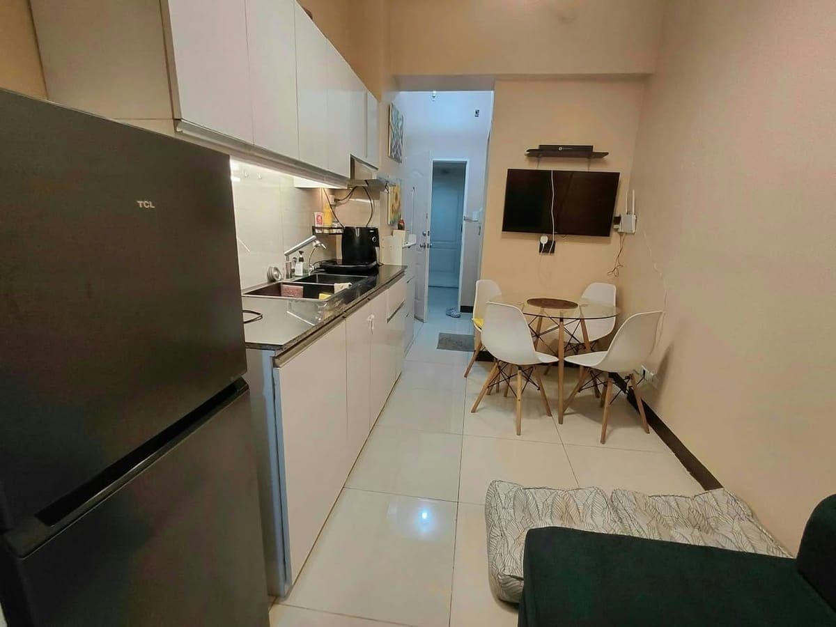 1 BEDROOM FULLY FURNISHED UNIT FOR RENT - photo 1