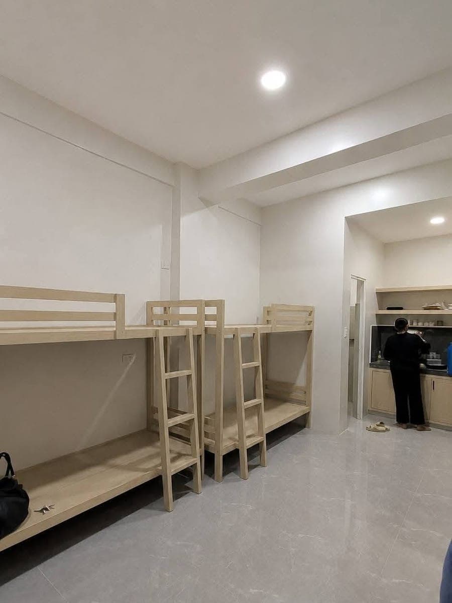 FEMALE BEDSPACE FOR RENT (newly renovated) - 4 slots left! Can view anytime π₯° - photo 1