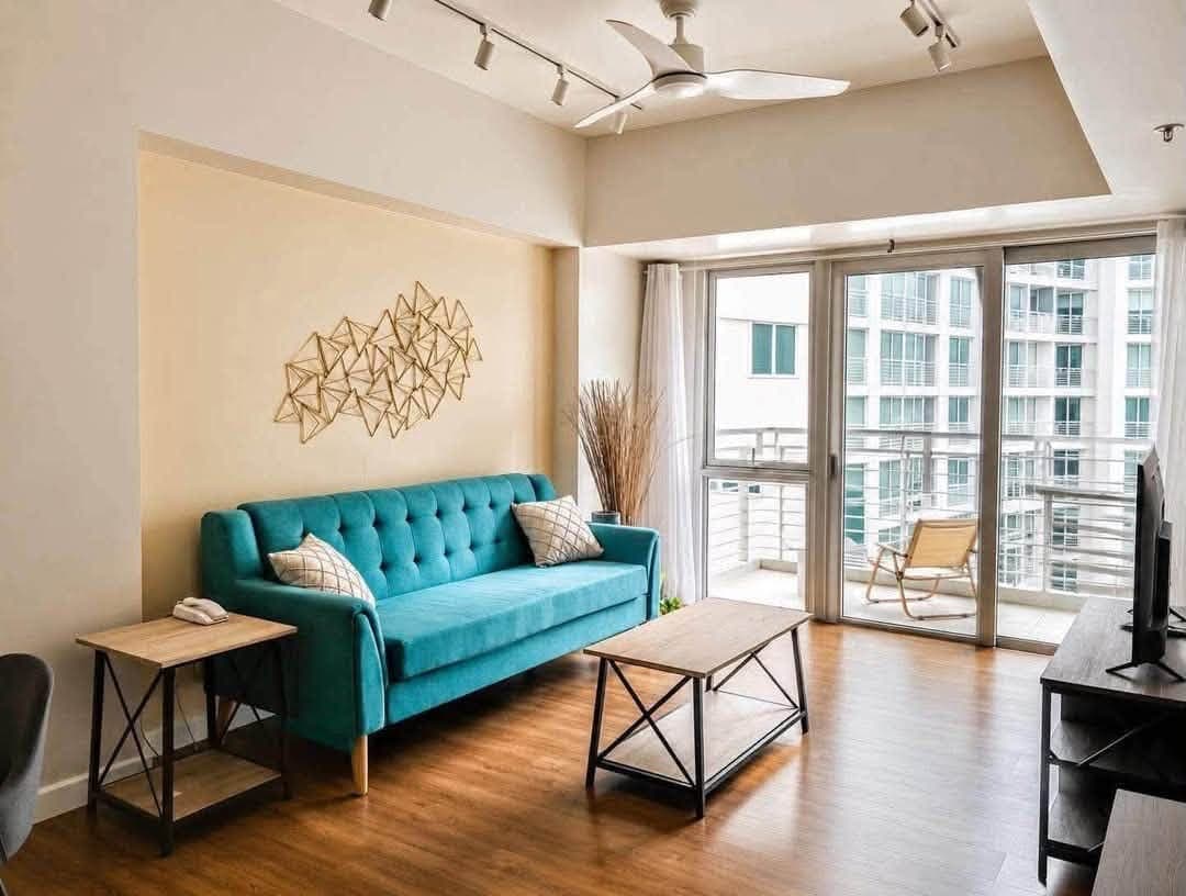 FOR RENT: THE VERANDA 1 BEDROOM (Direct) - photo 1