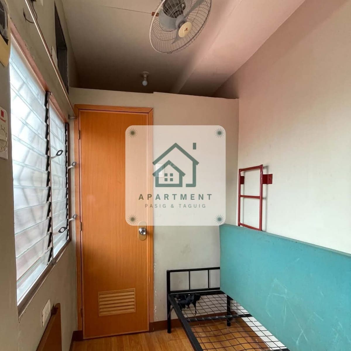 ROOM FOR RENT (FOR FEMALE ONLY) - photo 1