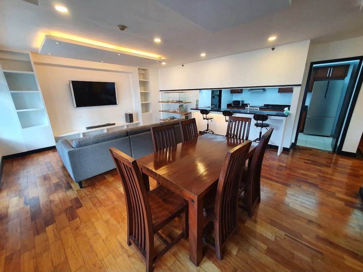 Two Bedrooms (2br) for lease/rent in One serendra high street BGC - photo 1