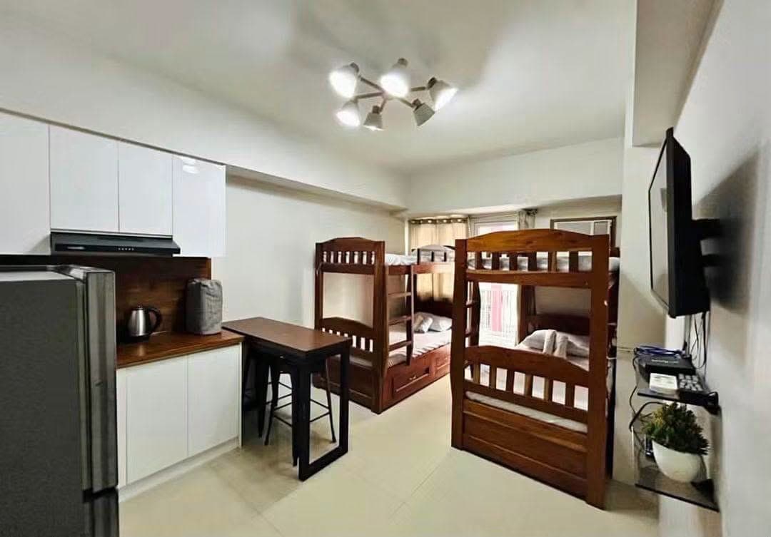 CONDO FOR RENT | THE SILK RESIDENCES - photo 1
