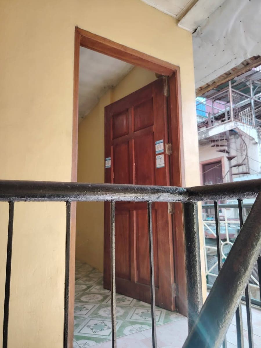 π Room for rent available - photo 1