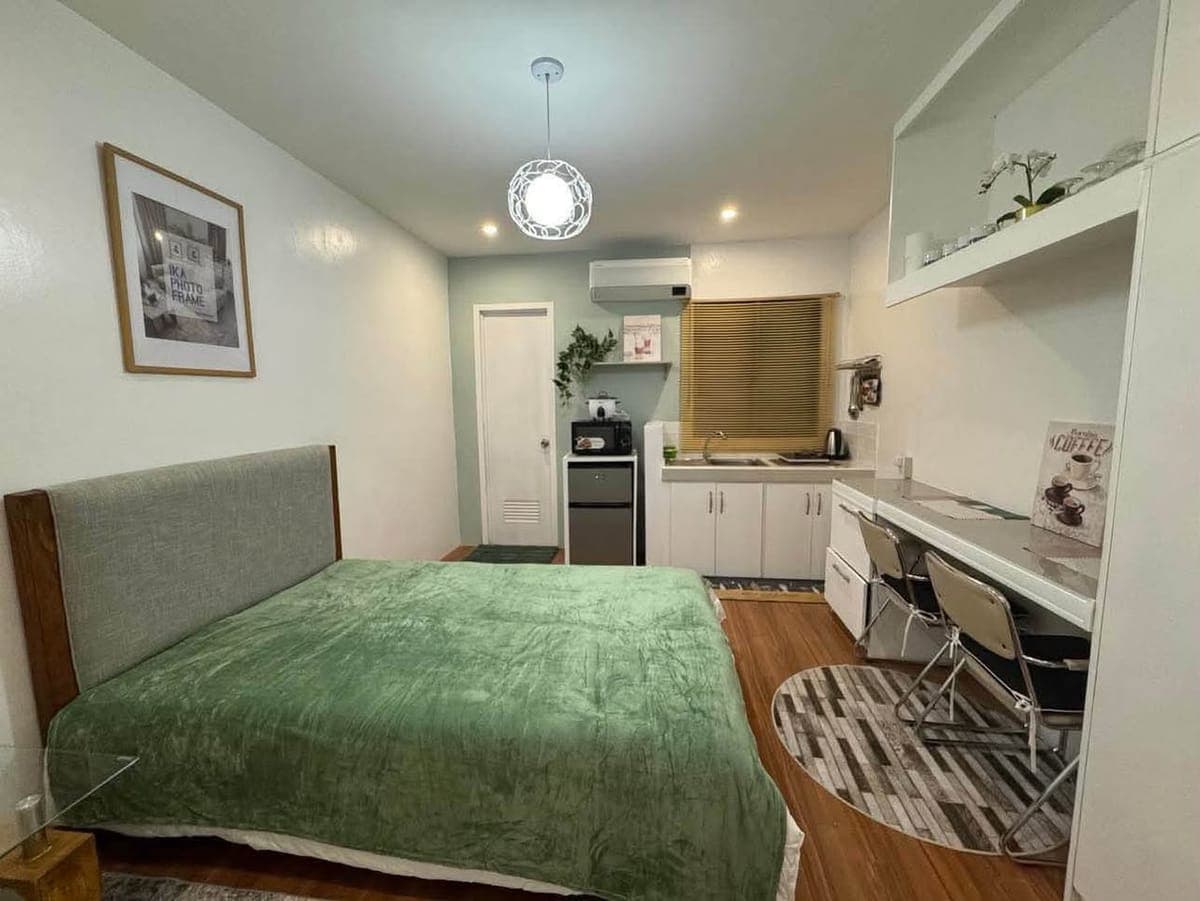 FOR LEASE - photo 1
