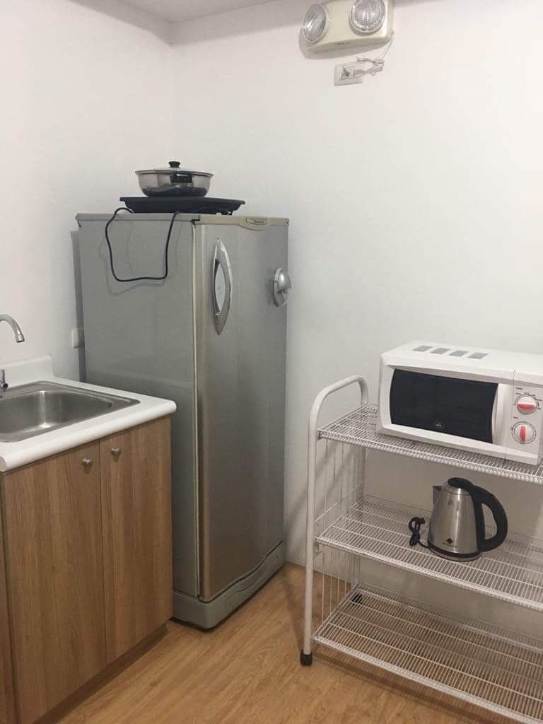 STUDIO SEMI FURNISHED FOR RENT (CONDO) - photo 1