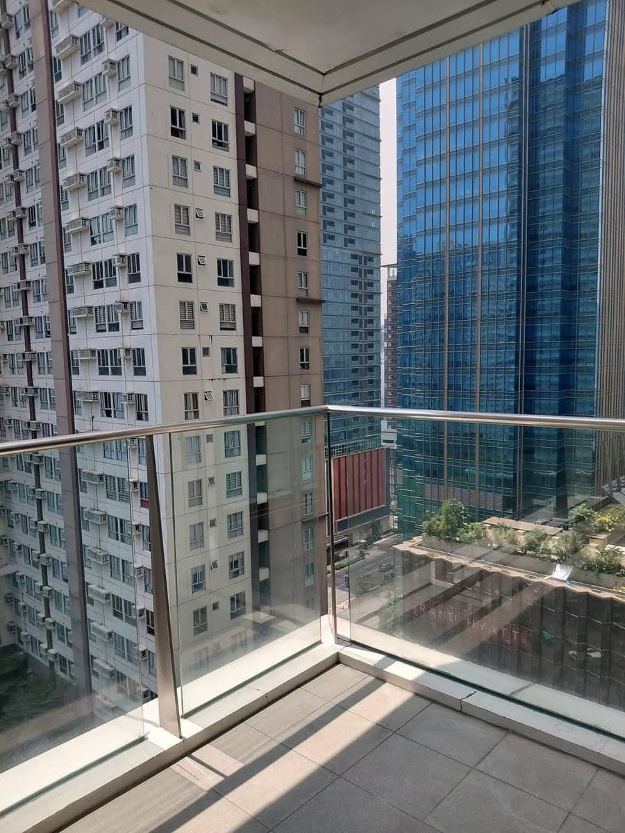 FOR RENT - photo 1