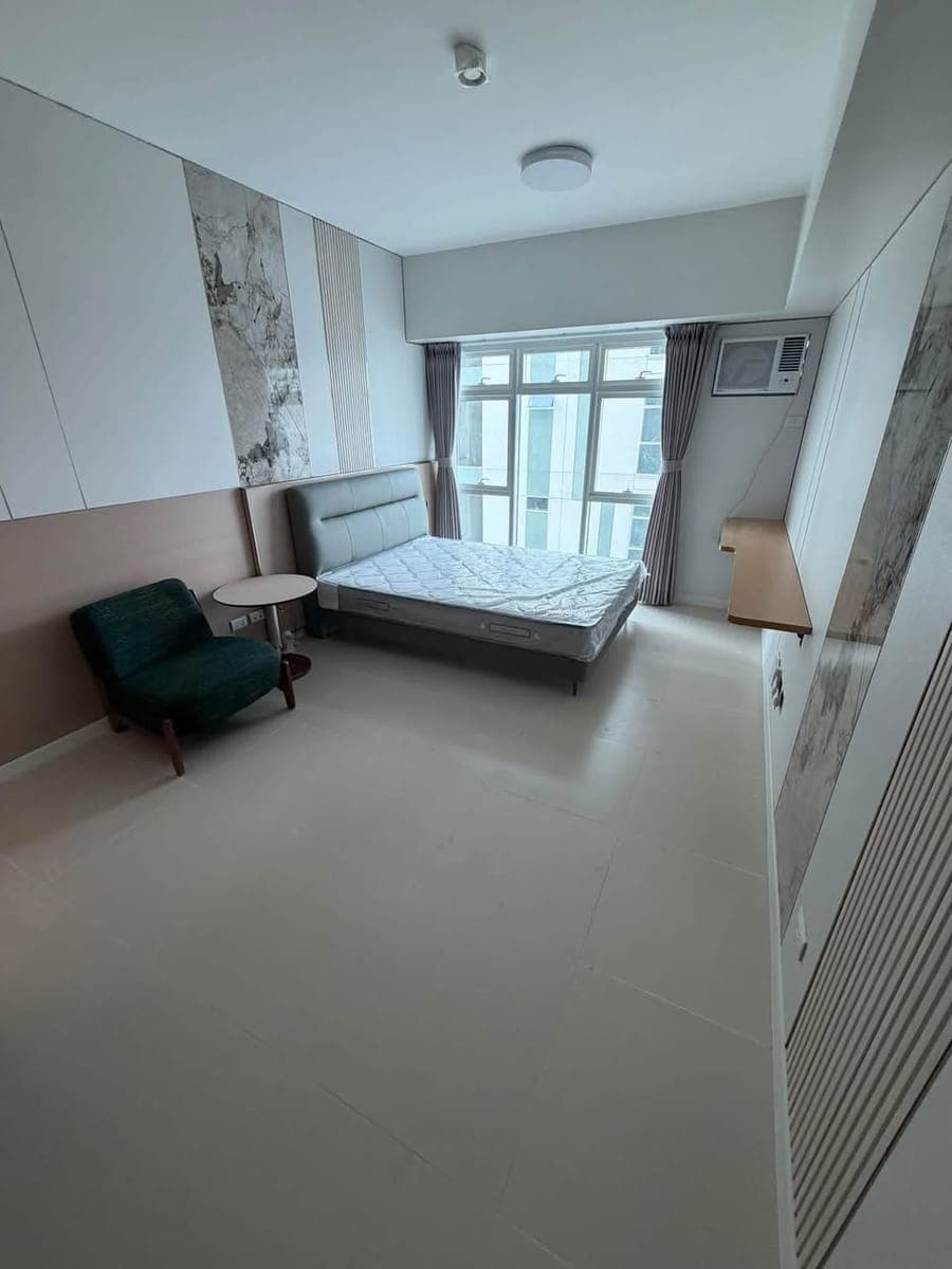 FOR RENT : PARK CASCADE STUDIO UNIT - photo 1