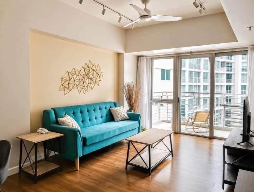 FOR RENT: THE VERANDA 1 BEDROOM (Direct) - photo 1